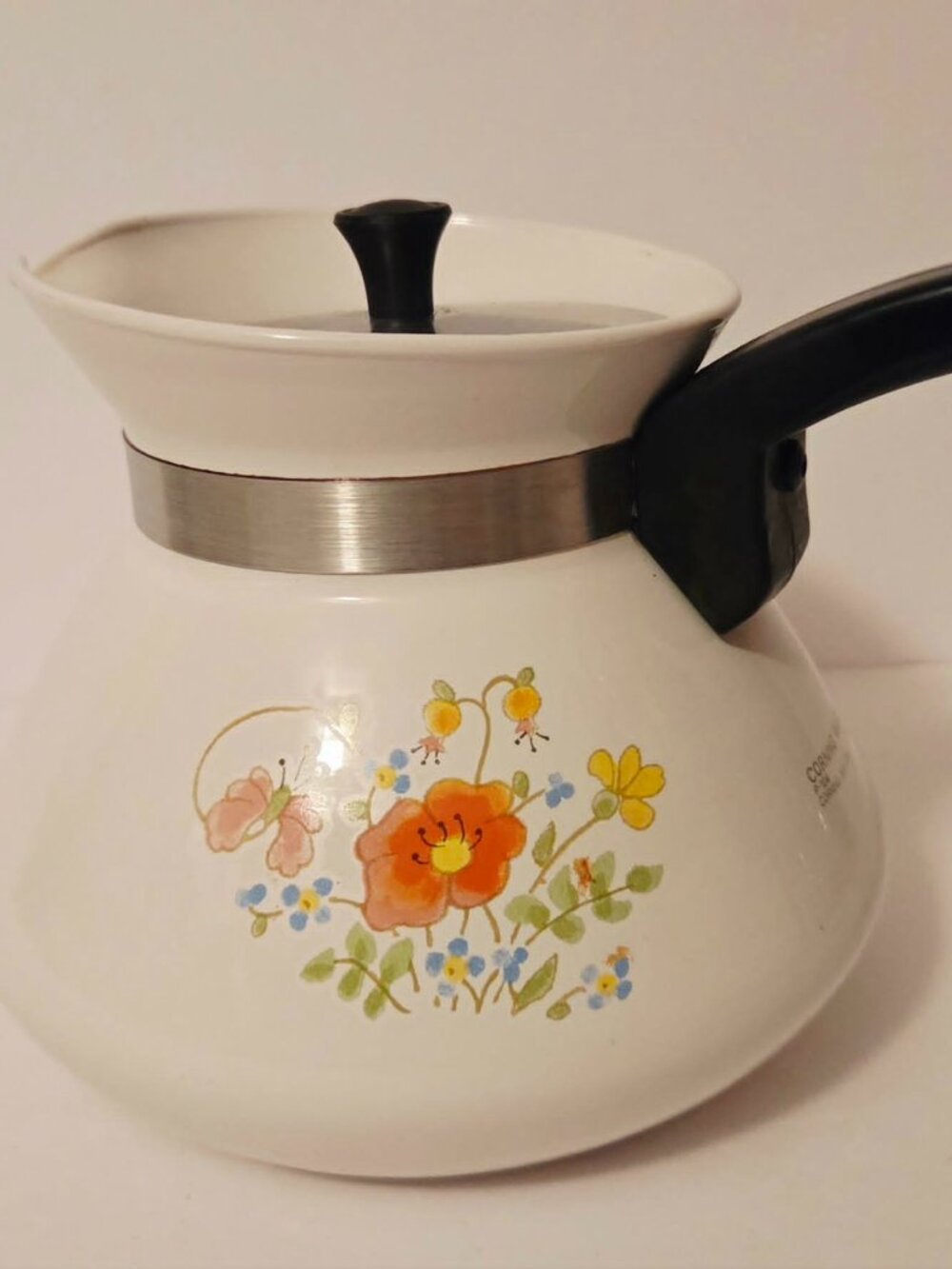 Vintage Corning Ware 6-cup Teapot Featuring the "Wildflower" Pattern